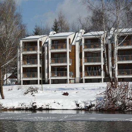 Apartamenty Wislany Brzeg ウストロン エクステリア 写真