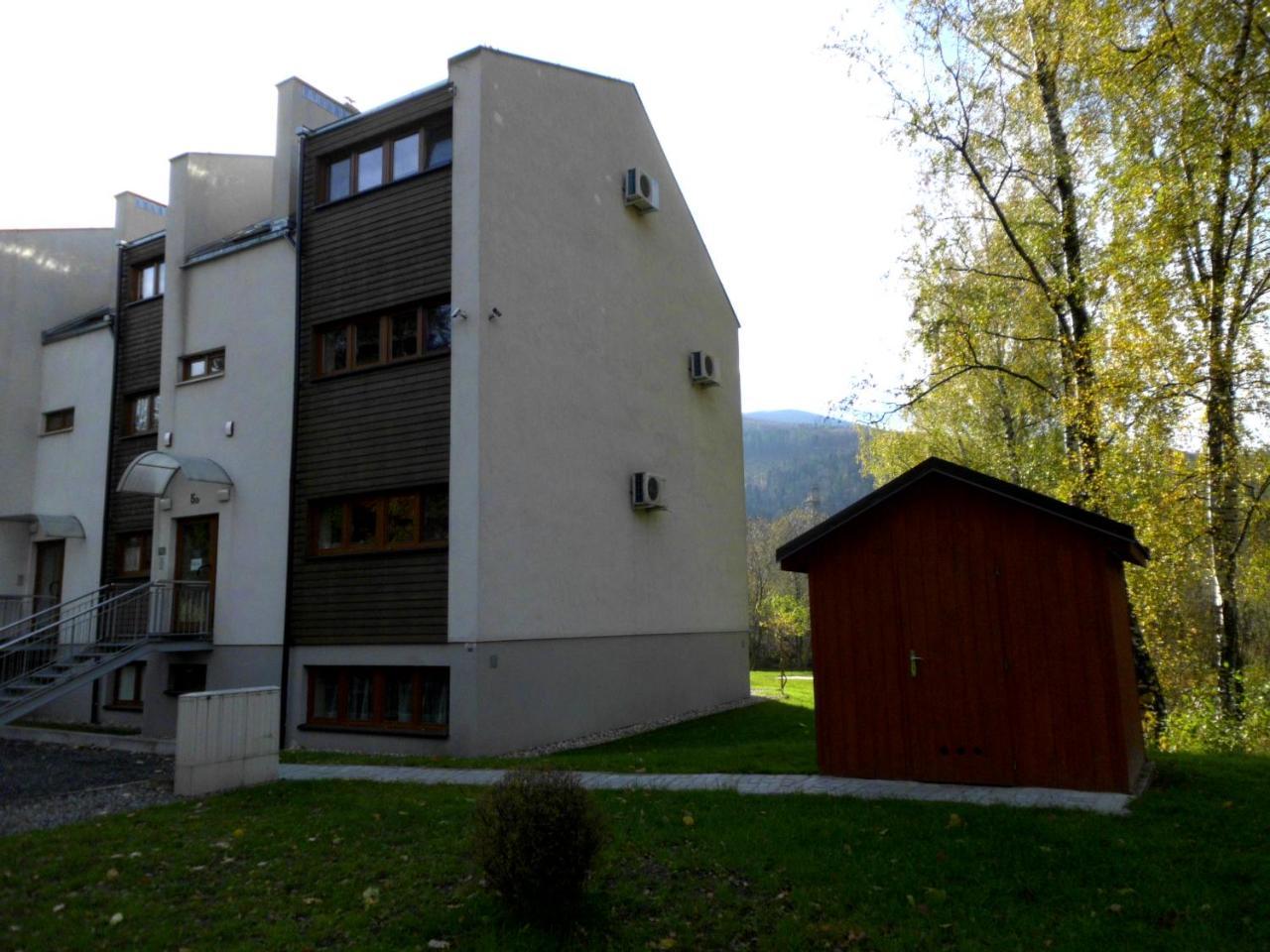 Apartamenty Wislany Brzeg ウストロン エクステリア 写真
