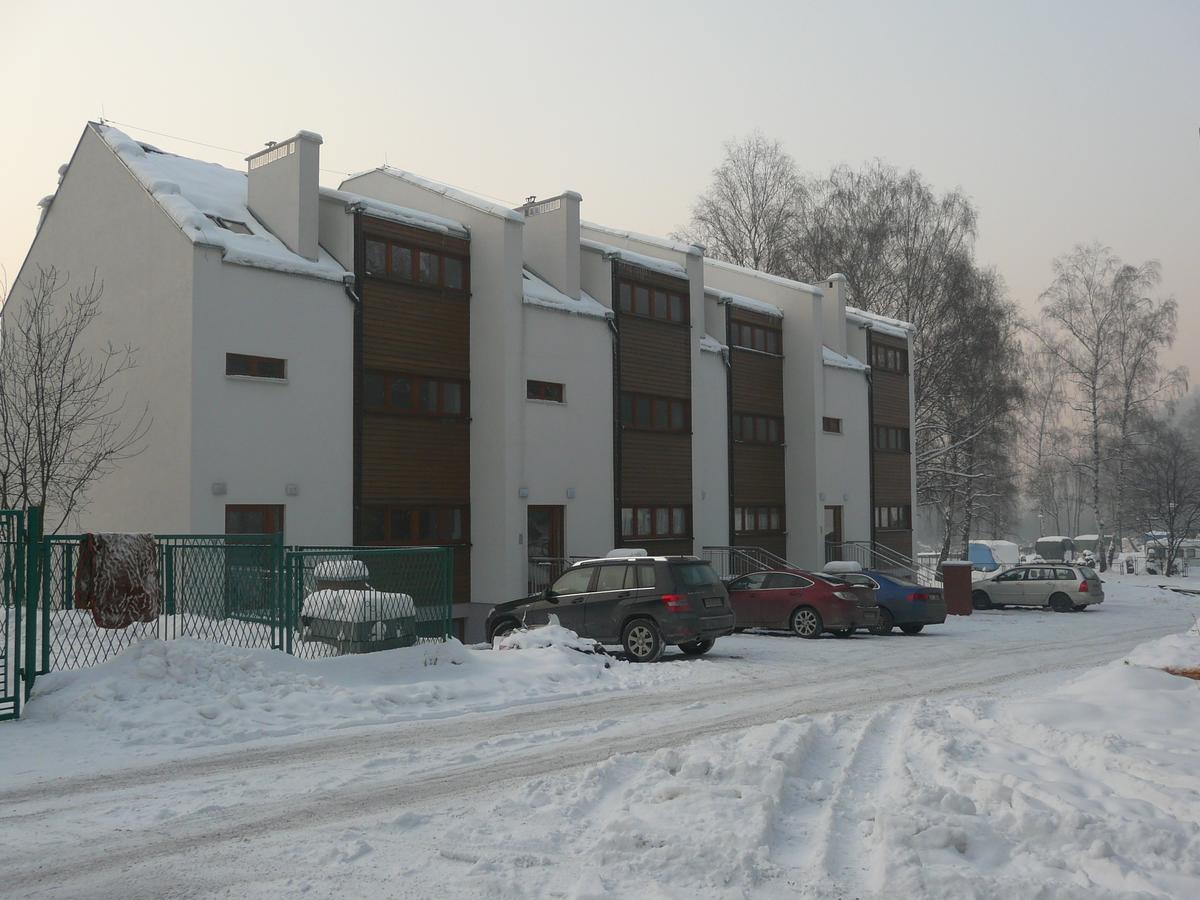 Apartamenty Wislany Brzeg ウストロン エクステリア 写真